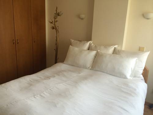 Фото 
Apartment George
