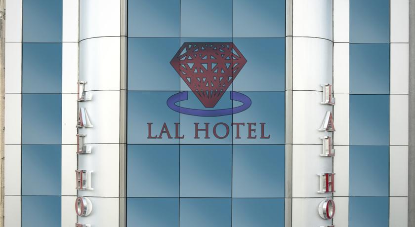 
Lal Hotel
