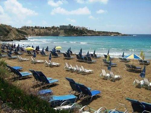 Фото 
Coral Bay Beach Breeze Villa
