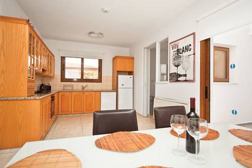 Фото 
Aphrodite Gardens Holiday Villas
