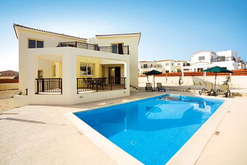 Фото 
Corallia Beach Villa
