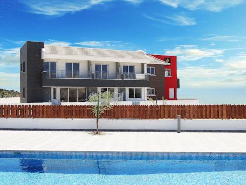 Фото 
Adams Gardens House 5
