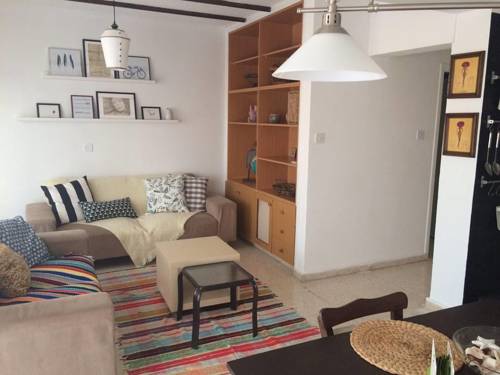 Фото 
Town Center Suites
