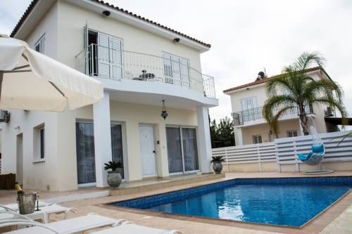 Фото 
Semeli Apartment
