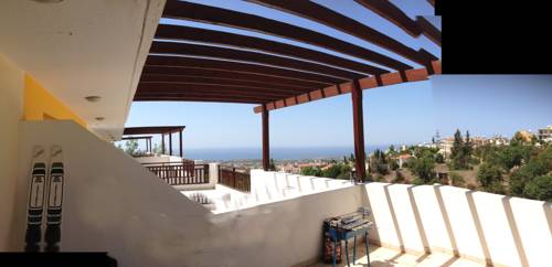 Фото 
Zafira Holiday Apartments
