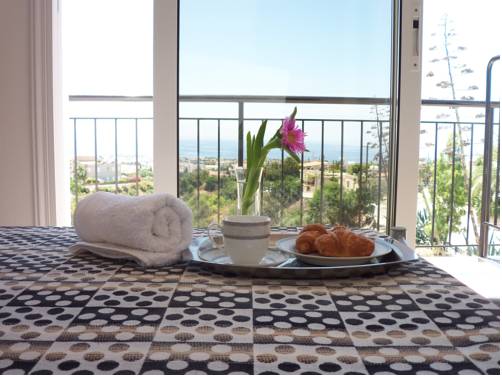 Фото 
Symposium Pissouri Apartments
