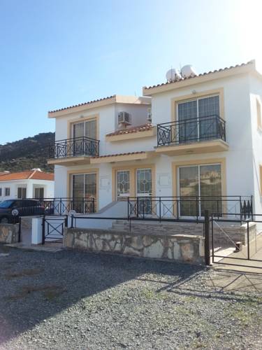 Фото 
Lovely Holiday Apartment
