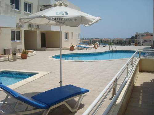 Фото 
The Heather Apartments
