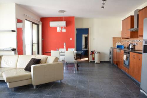 Фото 
Hadjios Valley
