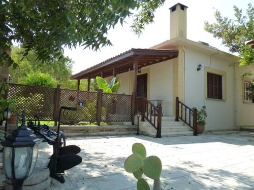 Фото 
Cucu Hotel
