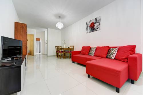 Фото 
Romantic studio with private garden near the sea
