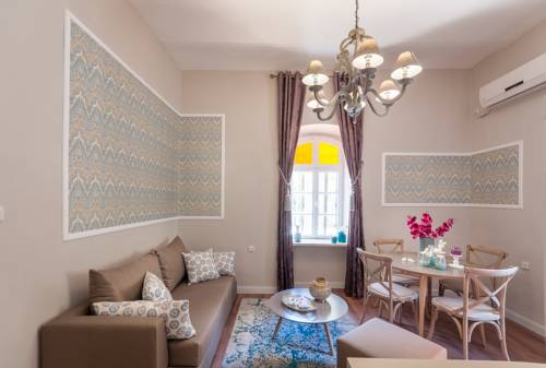 Фото 
Kaplan Hotel
