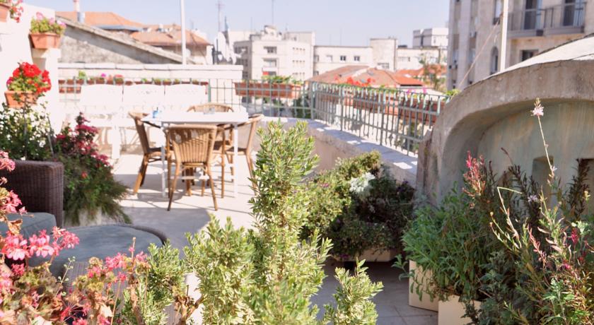 Фото 
Baka Bauhaus Studio
