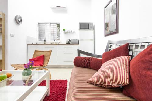 Фото 
Palm Hostel
