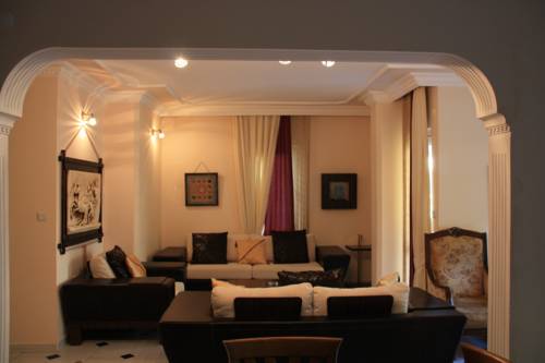 
Twin Apart Hotel
