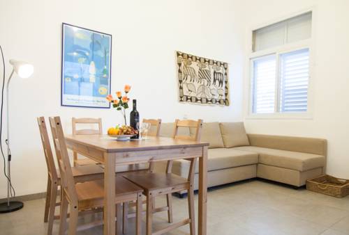 Фото 
Shunit 10 Apartment
