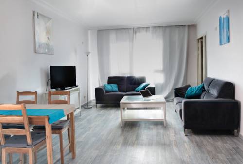 Фото 
Carmel Near the Sea Apartment
