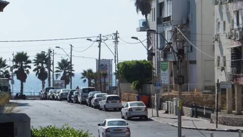 Фото 
Ramada Hotel & Suites
