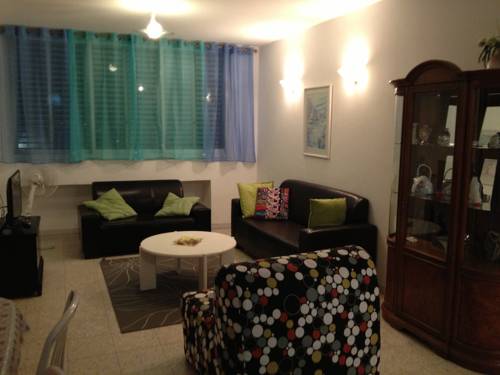 Фото 
King Koresh Hotel
