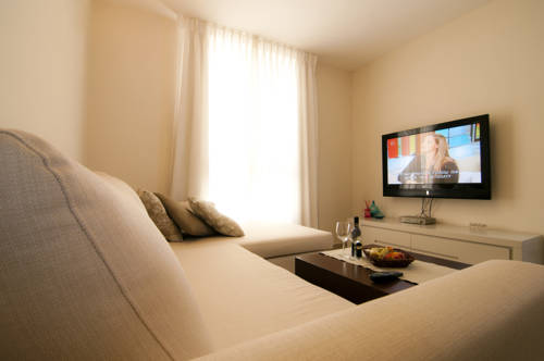 Фото 
Maman Mansion
