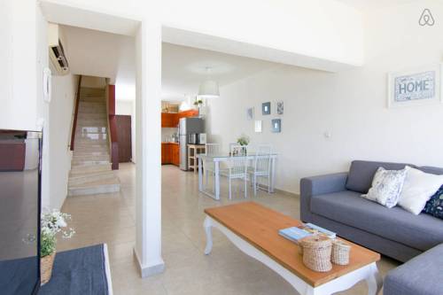 Фото 
Boutique Apartment - Okeanos
