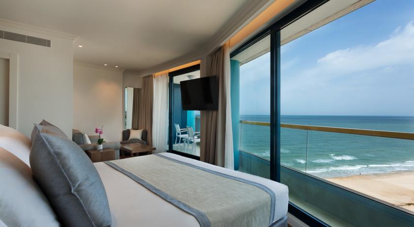 Фото 
Canaan Spa Hotel
