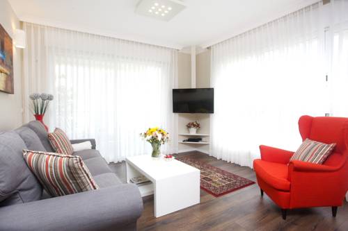 Фото 
Garden Cottage
