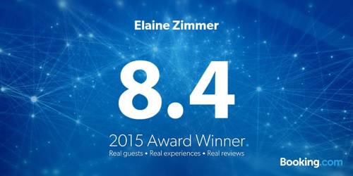 Фото 
Desert Sun Apartments
