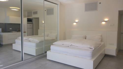 Фото 
Zimmer Mantur
