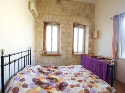 Фото 
Zman Midbar Eco Spirit Lodge
