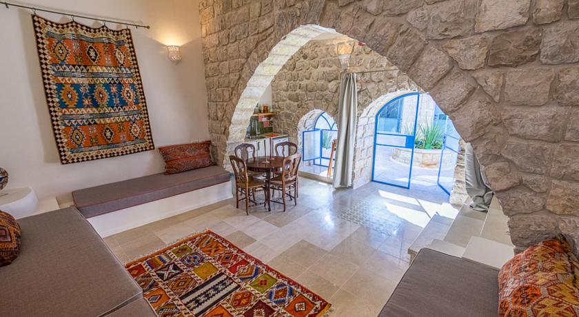 
Desert Bird Guest House
