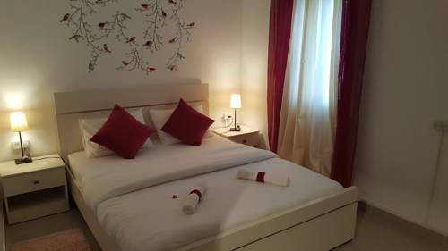 Фото 
Penthouse Marina
