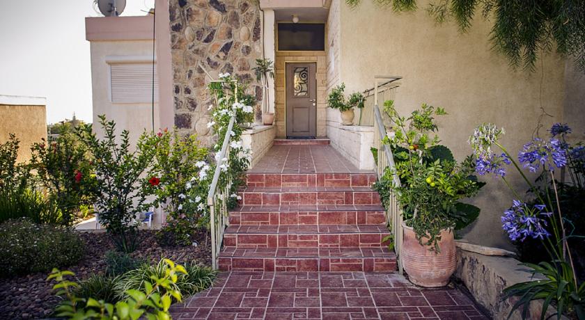 Фото 
Sunrise Apartment
