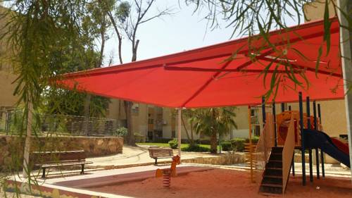 Фото 
Touch The Sea - Ha-Aliya Street 75
