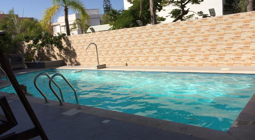 Фото 
Succah in the Desert
