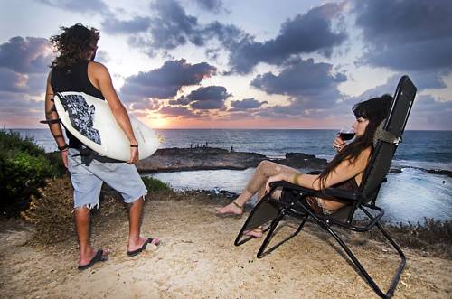 Фото 
Zarqa Luxury Suites
