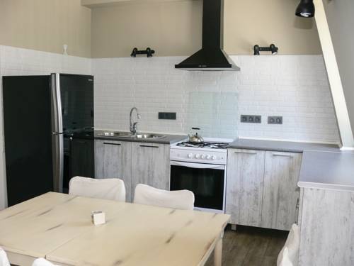 Фото 
Rock Hotel First Line
