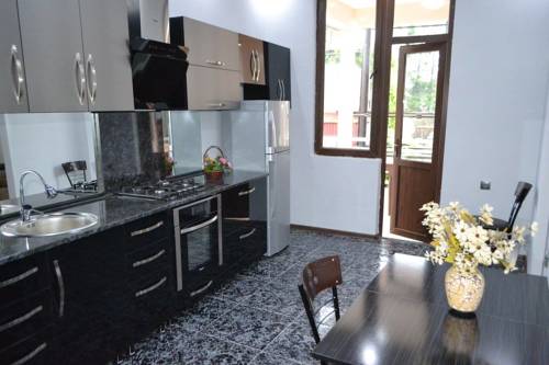 Фото 
Guest House Elza
