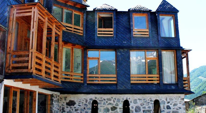 Фото 
Ushguli GuestHouse
