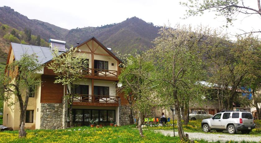 Фото 
Svan House and Camping
