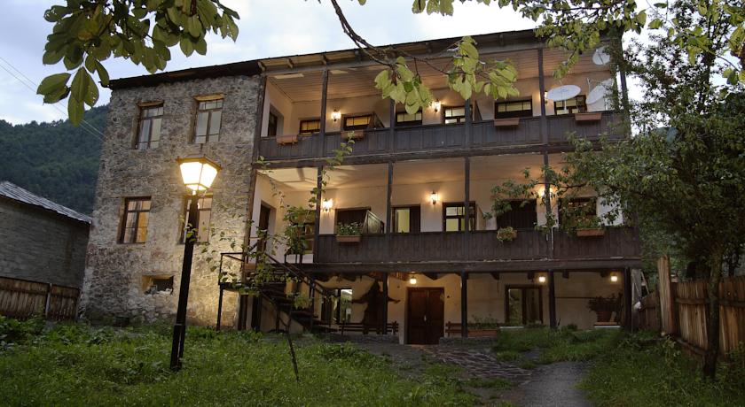 Фото 
Guest House Laleeta
