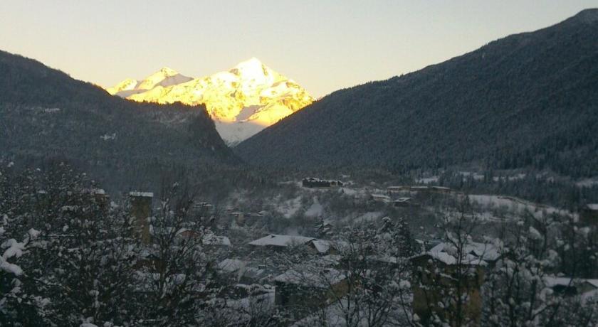 Фото 
Mziuri House
