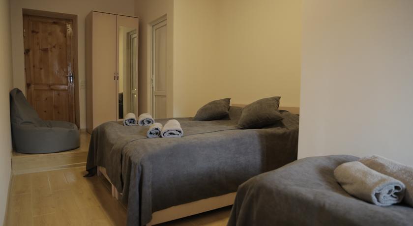 Фото 
Hills Apartment
