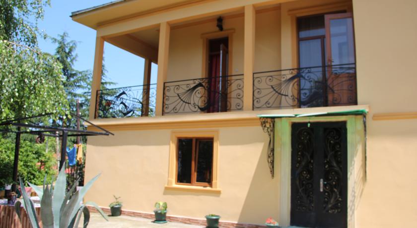 Фото 
Madona&#39;s Guest House
