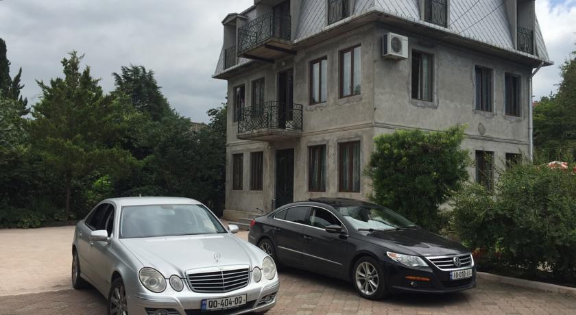 Фото 
Guest House Roman&#47;Gonio
