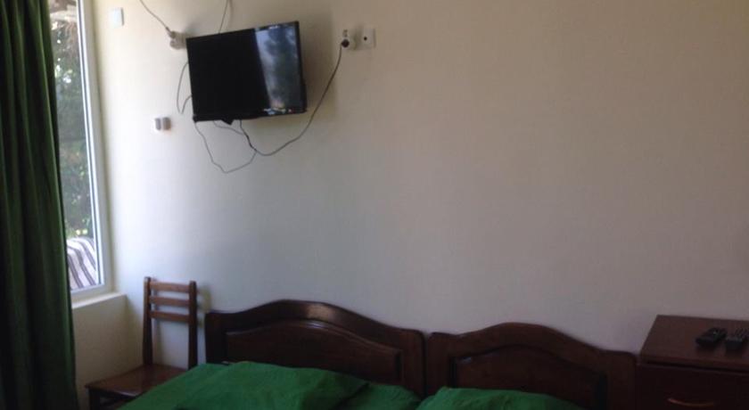 Фото 
Galavnis Kari Hotel
