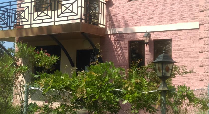 Фото 
Peter&#39;s Guest House
