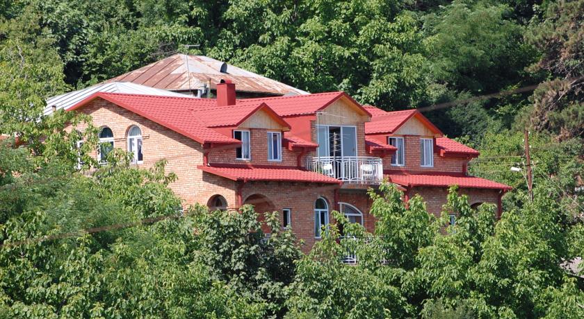 Фото 
Guest House Aisi
