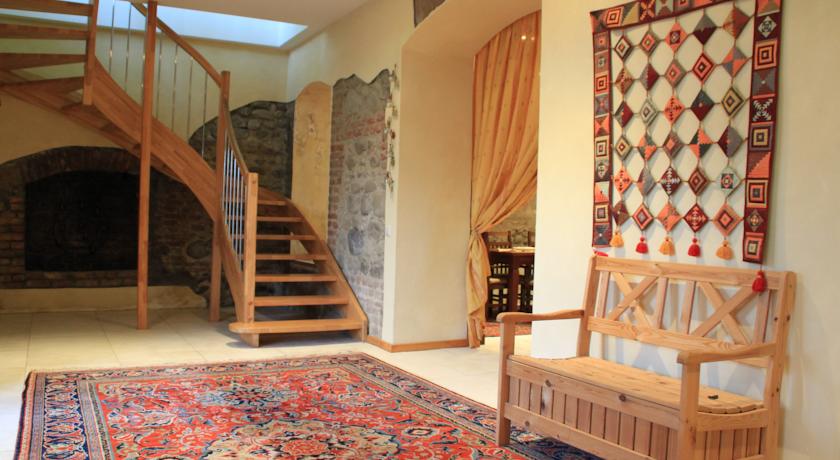 Фото 
Schuchmann Wines Chateau & SPA
