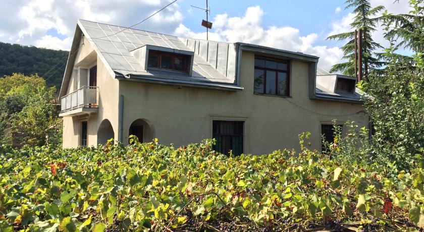 Фото 
Tamarindi Guest House
